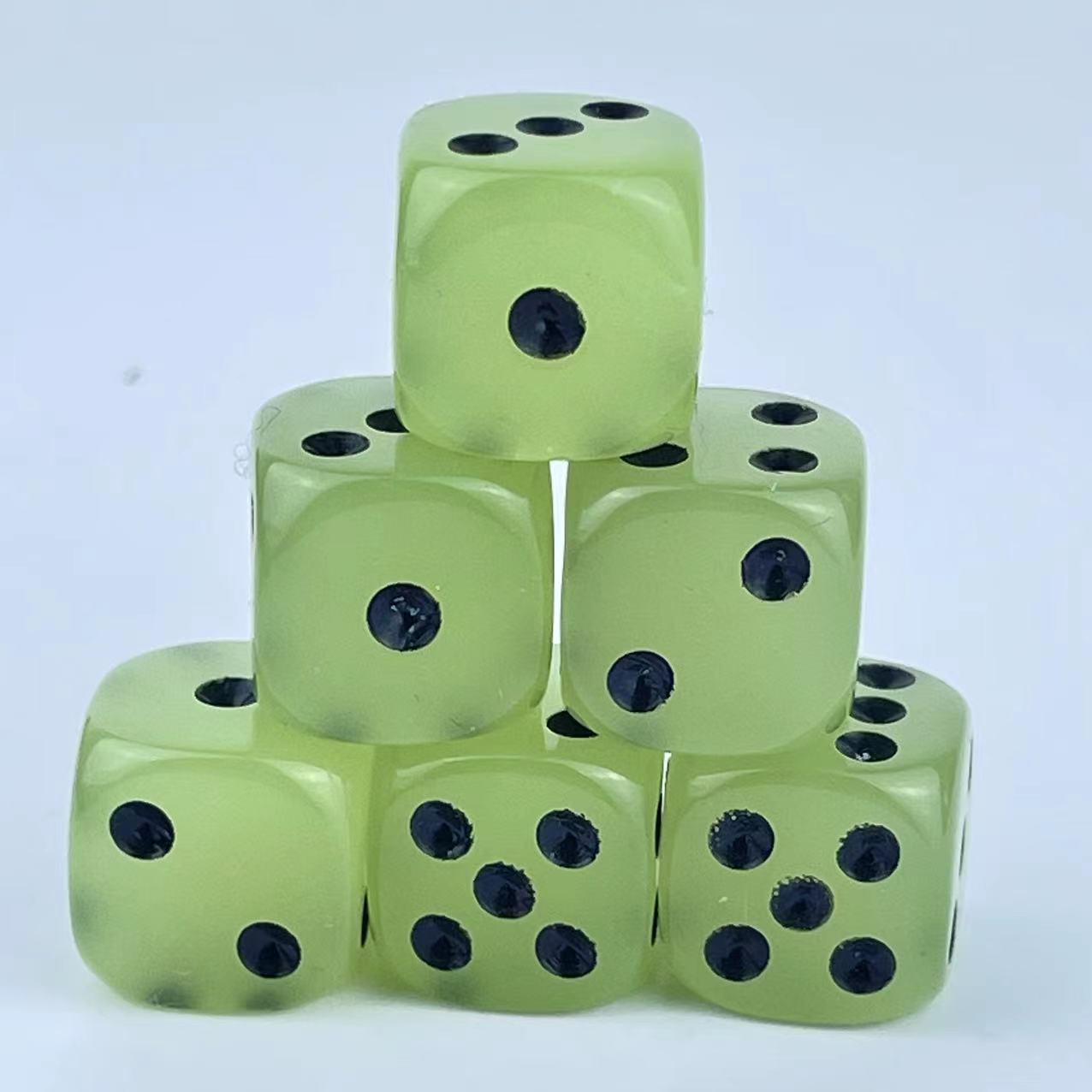 10 แพ็ค 14 มม.D6 หกด้านเรืองแส - Board Game Yahtzee บทวิจารณ์และราคา